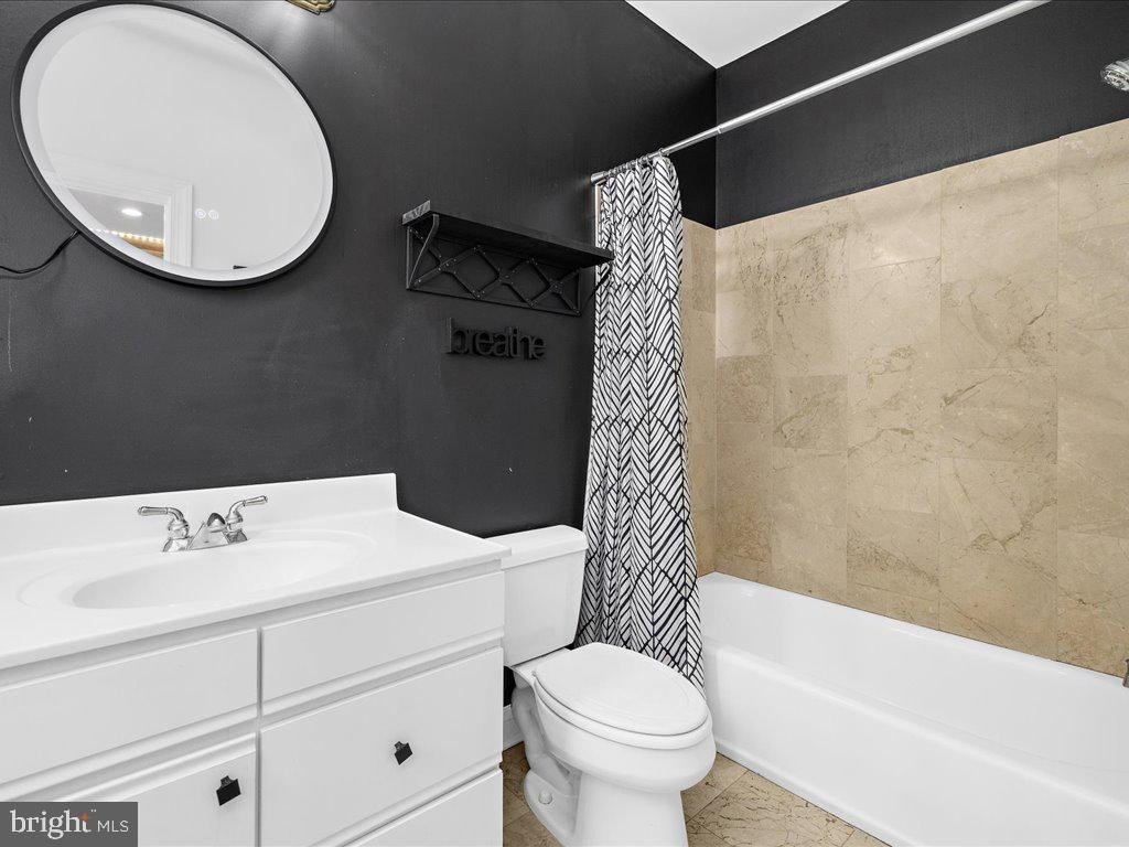 CROWNSVILLE, Maryland, 21032, United States, 4 Bedrooms Bedrooms, ,5 BathroomsBathrooms,Residential,For Sale,1983154