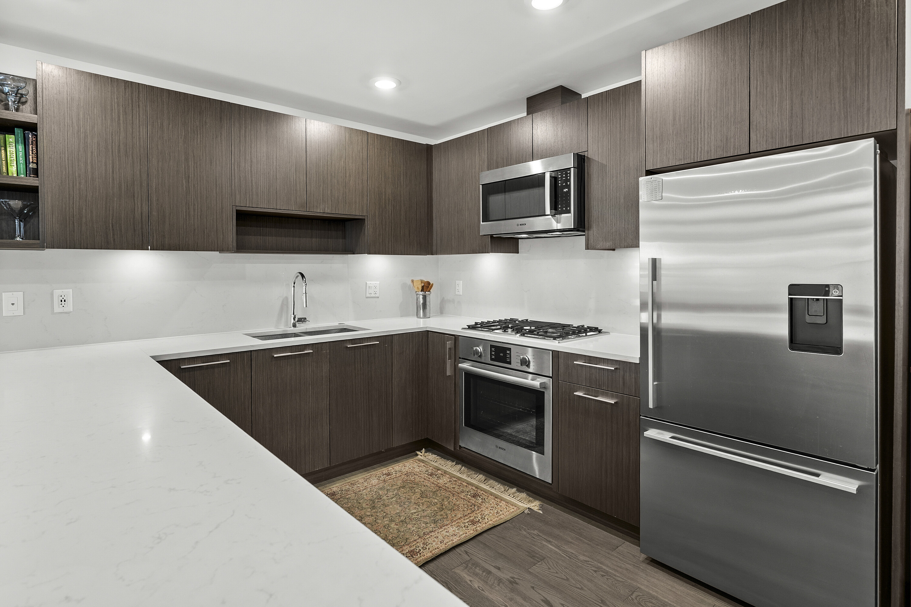  88 9 Street NE #122 - 物件實景