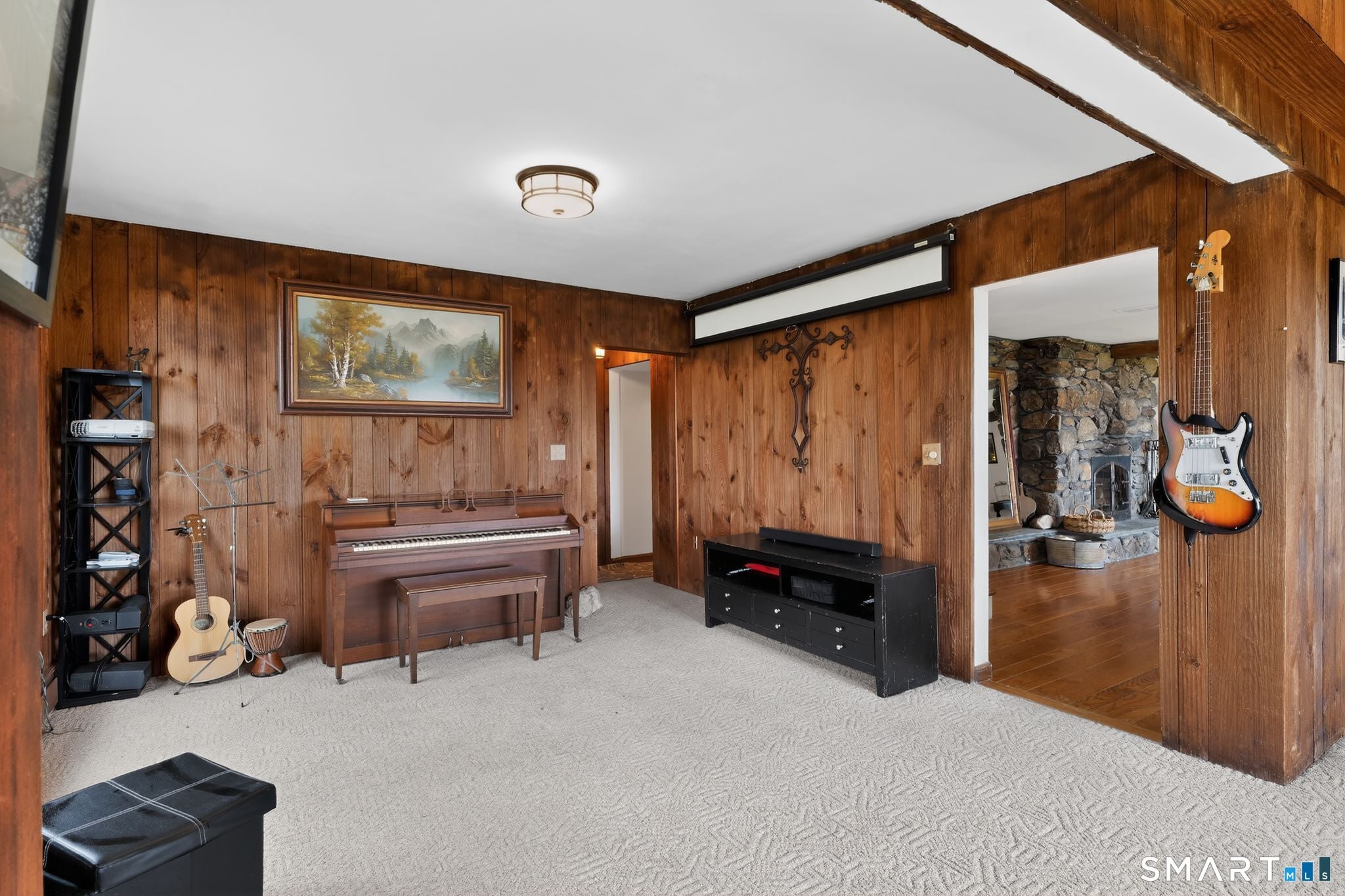 Tolland, Connecticut, 06084, United States, 3 Bedrooms Bedrooms, ,4 BathroomsBathrooms,Residential,For Sale,2043401
