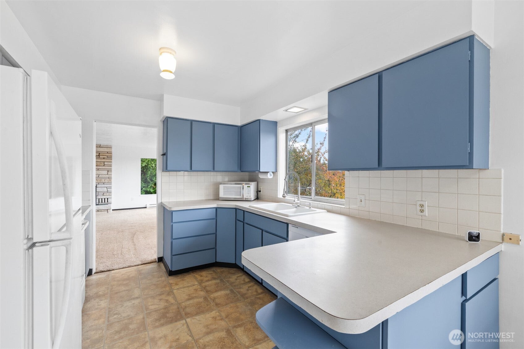 Port Angeles, Washington, 98362, United States, 3 Bedrooms Bedrooms, ,1 BathroomBathrooms,Residential,For Sale,1987084