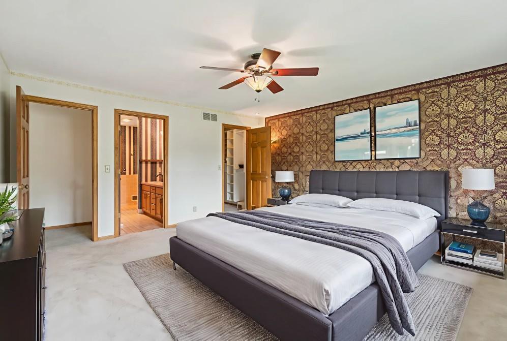 Vadnais Heights, Minnesota, 55127, United States, 3 Bedrooms Bedrooms, ,3 BathroomsBathrooms,Residential,For Sale,1912399