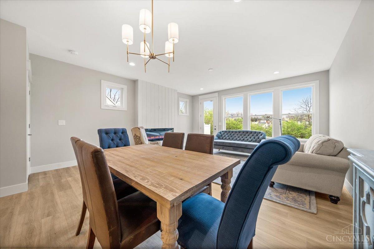 Cincinnati, Ohio, 45208, United States, 3 Bedrooms Bedrooms, ,3 BathroomsBathrooms,Residential,For Sale,1960711