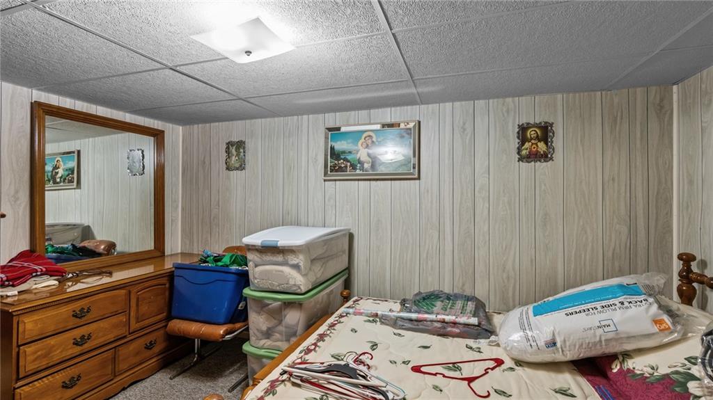 Barrington, Rhode Island, 02806, United States, 3 Bedrooms Bedrooms, ,3 BathroomsBathrooms,Residential,For Sale,2012853