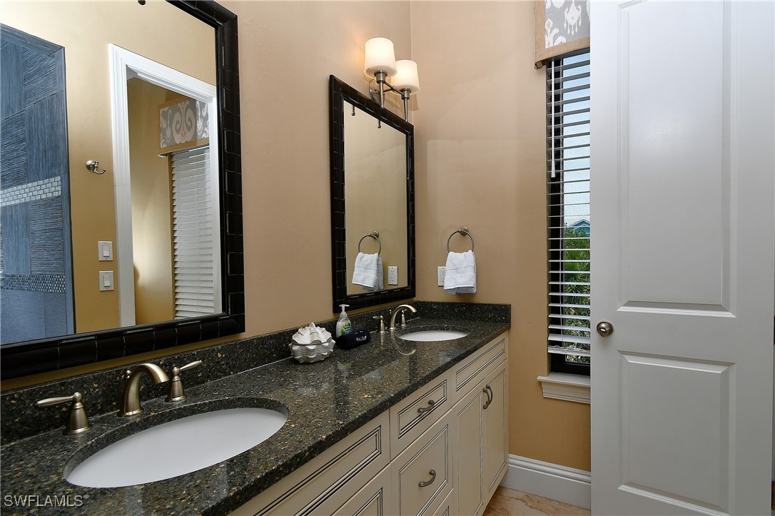 Captiva, Florida, 33924, United States, 4 Bedrooms Bedrooms, ,5 BathroomsBathrooms,Residential,For Sale,1976080