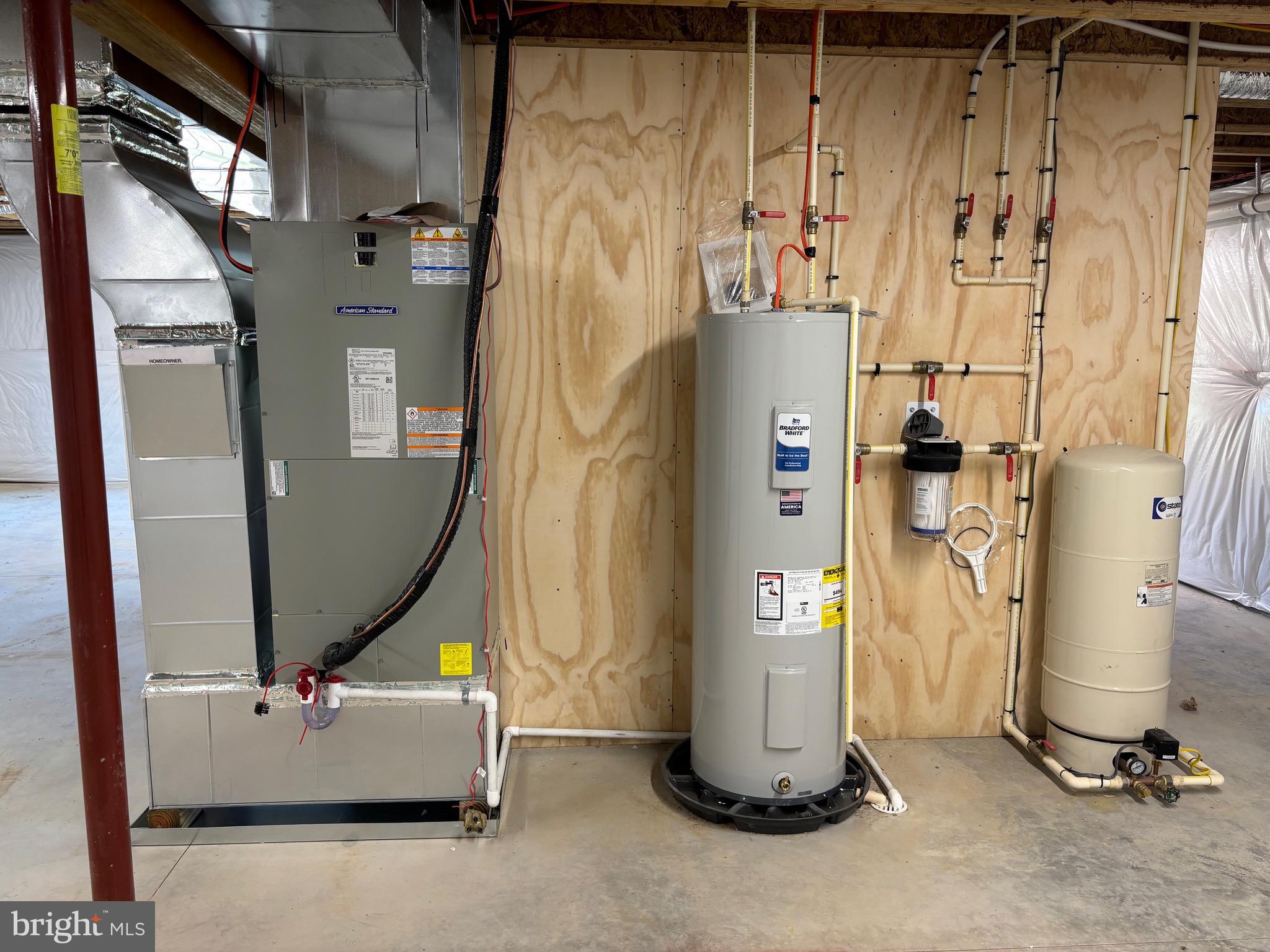 Culpeper, Virginia, 22701, United States, 3 Bedrooms Bedrooms, ,2 BathroomsBathrooms,Residential,For Sale,1982917