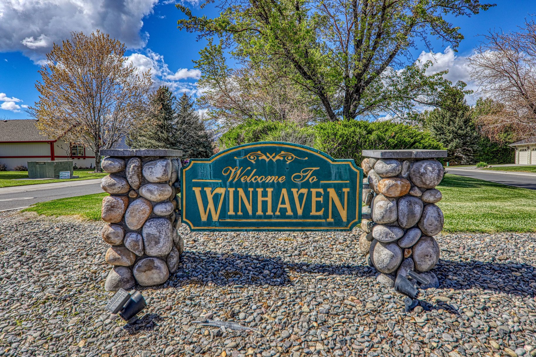  3 Bedrooms, 2 bath, 2 car garage, single level home in Minden NV - 物件實景