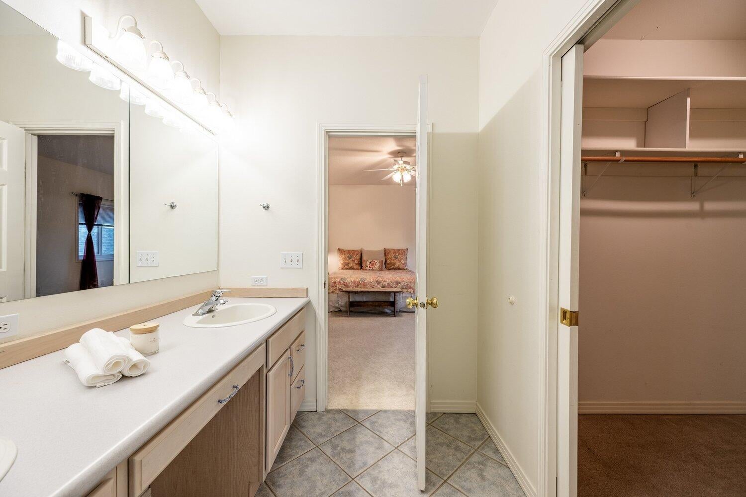 Sheridan, Wyoming, 82801, United States, 3 Bedrooms Bedrooms, ,3 BathroomsBathrooms,Residential,For Sale,2010007