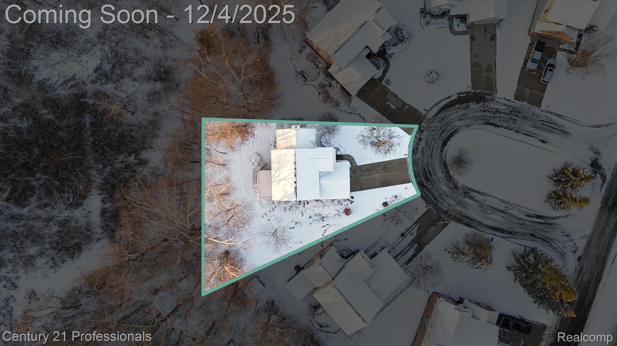 Orion, Michigan, 48360, United States, 4 Bedrooms Bedrooms, ,4 BathroomsBathrooms,Residential,For Sale,2001208