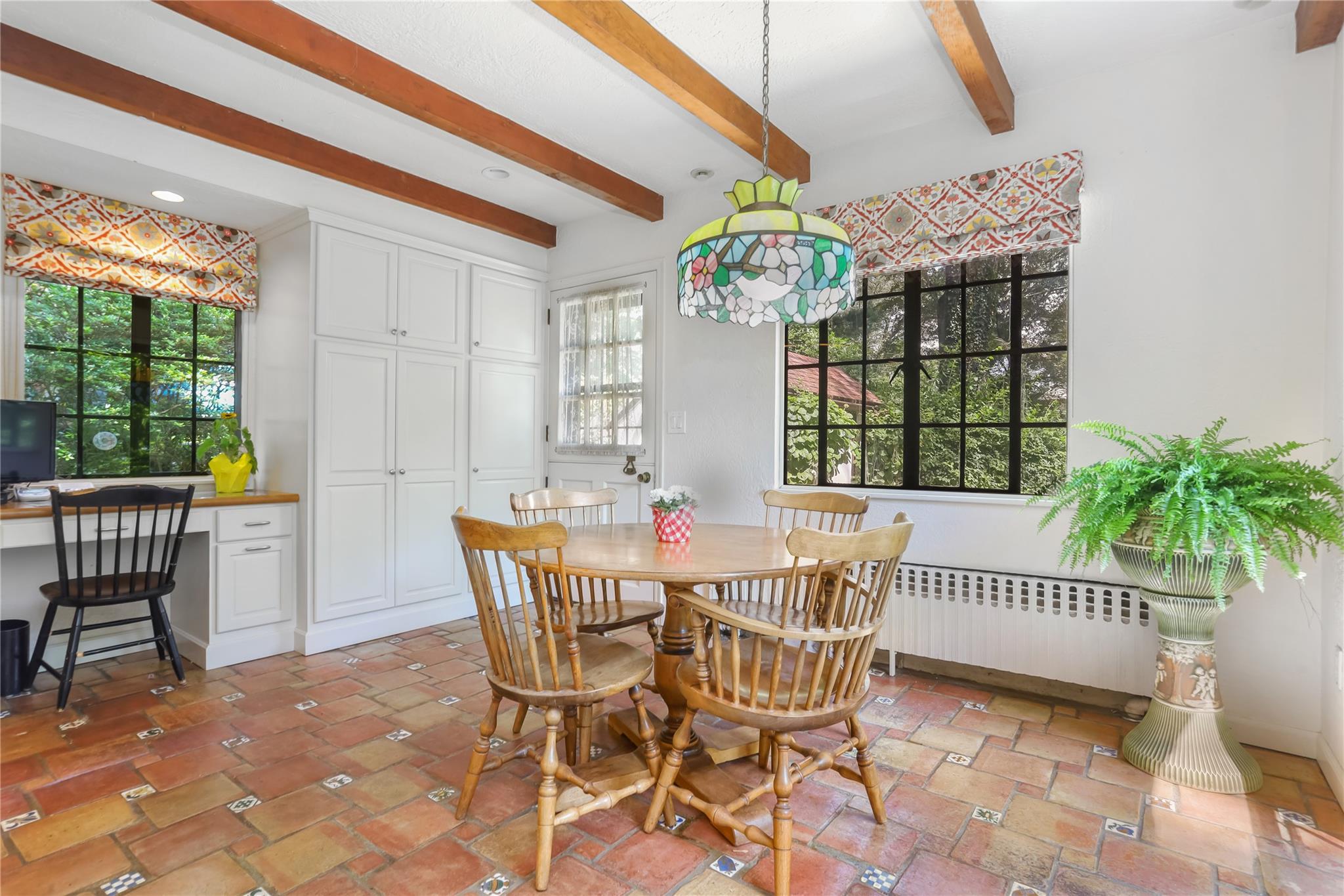 Pleasantville, New York, 10570, United States, 4 Bedrooms Bedrooms, ,4 BathroomsBathrooms,Residential,For Sale,1896096