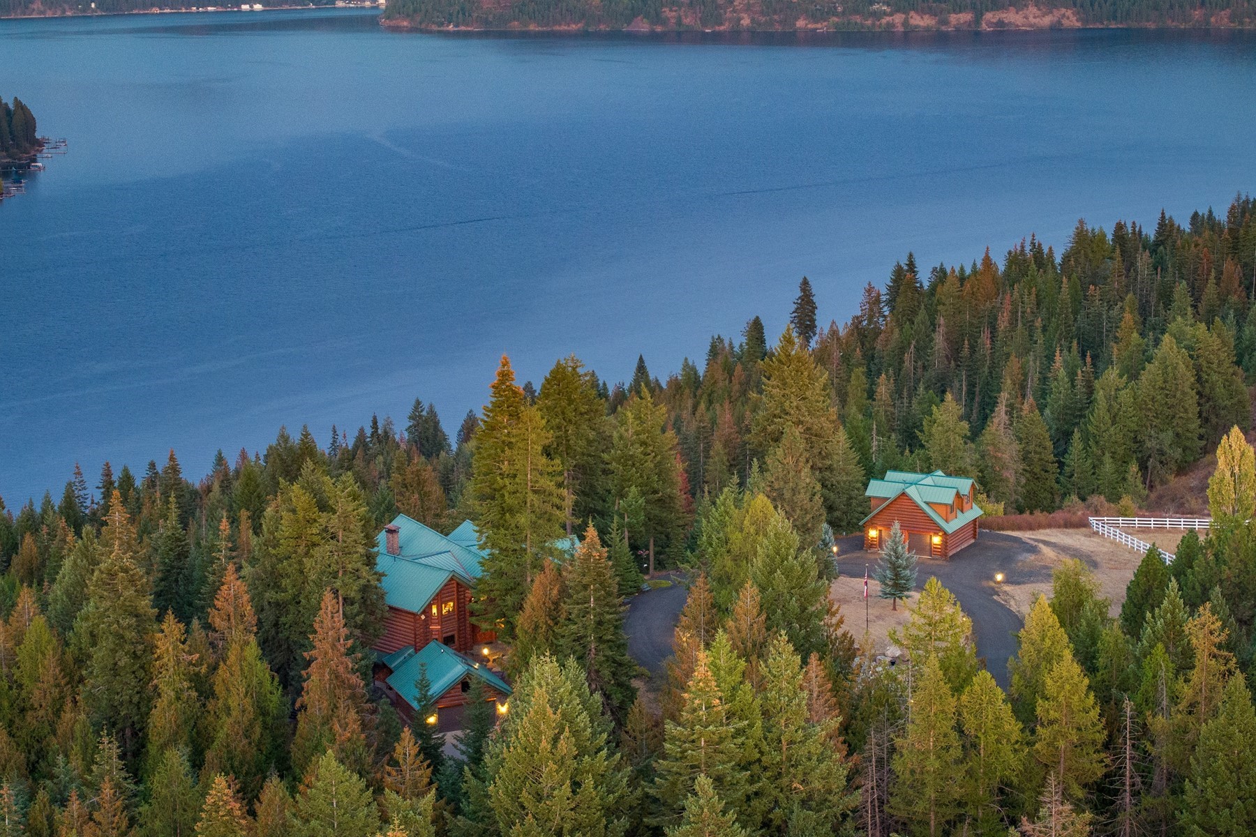  Log Estate overlooking Lake Coeur d