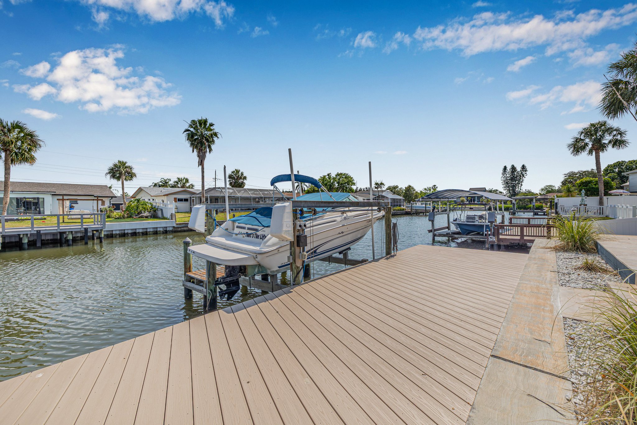 Tampa, Florida, 33615, United States, 4 Bedrooms Bedrooms, ,2 BathroomsBathrooms,Residential,For Sale,1865129