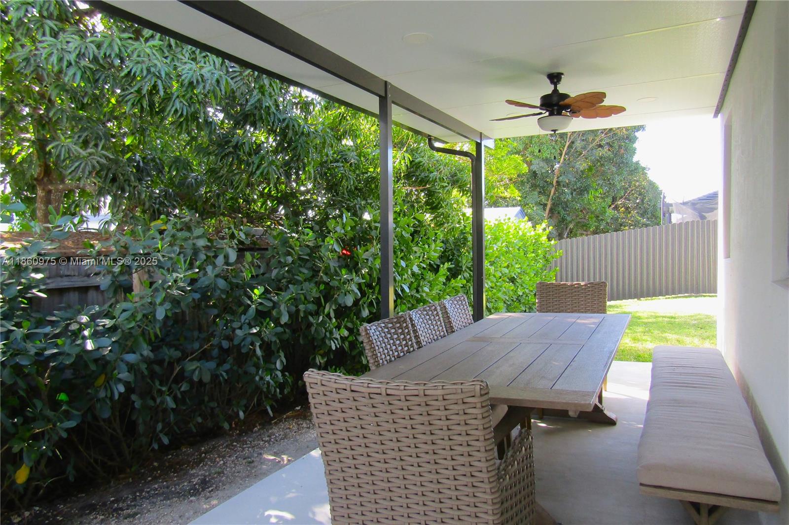 Miami, Florida, 33157, United States, 4 Bedrooms Bedrooms, ,3 BathroomsBathrooms,Residential,For Sale,1939963