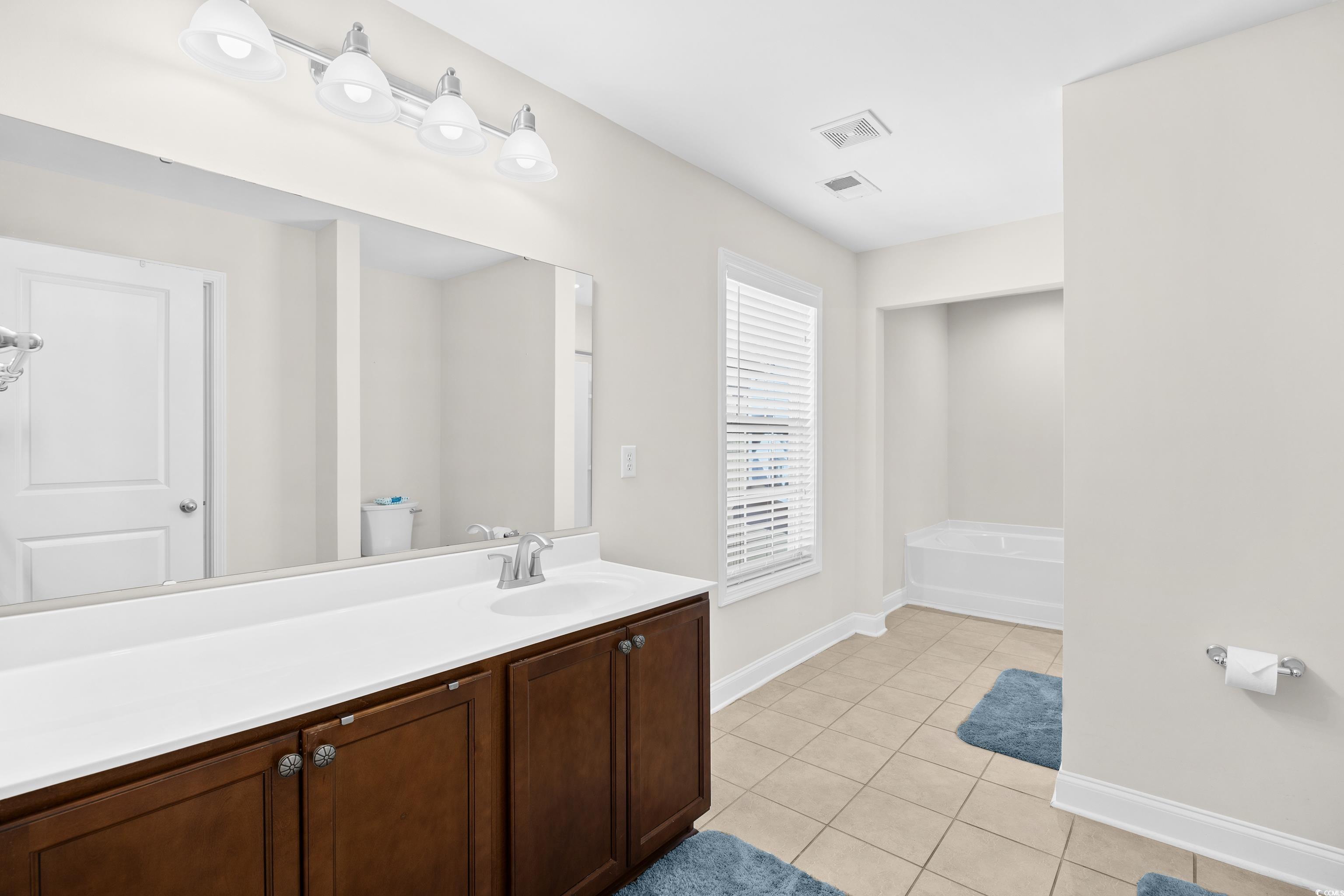 Myrtle Beach, South Carolina, 29577, United States, 5 Bedrooms Bedrooms, ,5 BathroomsBathrooms,Residential,For Sale,2002240