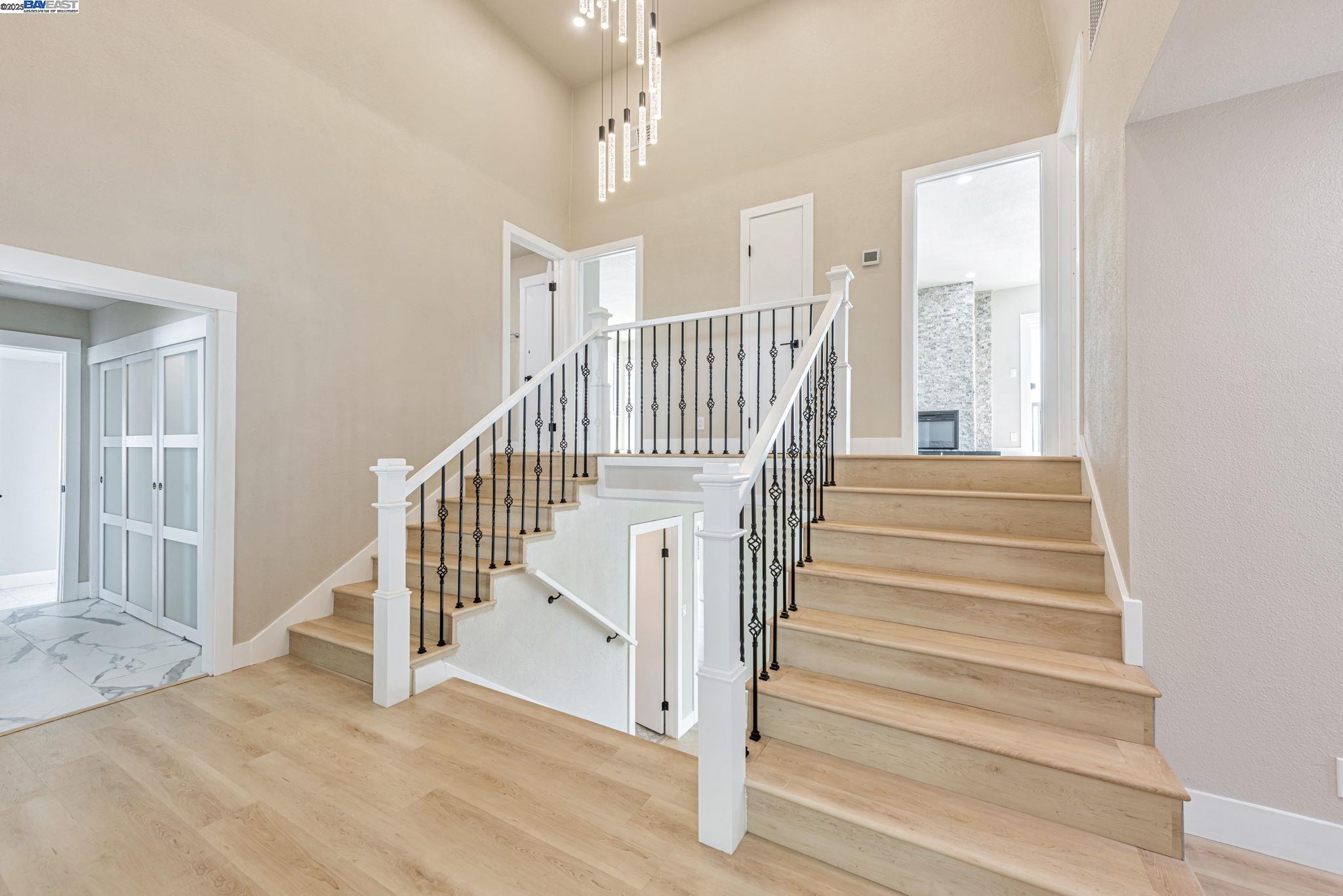 San Jose, California, 95127, United States, 4 Bedrooms Bedrooms, ,4 BathroomsBathrooms,Residential,For Sale,1903794