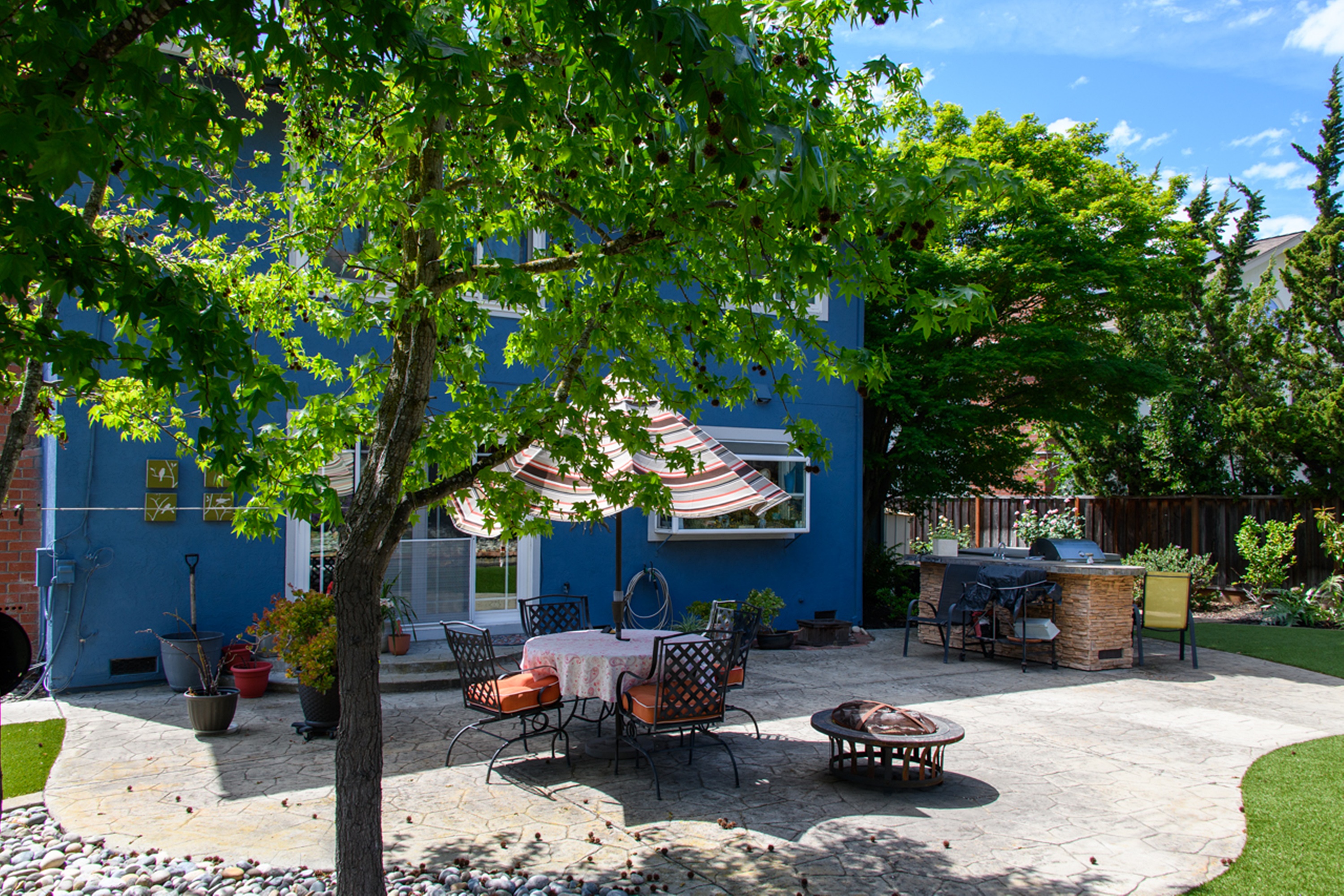 Stunningly Upgraded Home with Modern Amenities and Charm - 物件實景