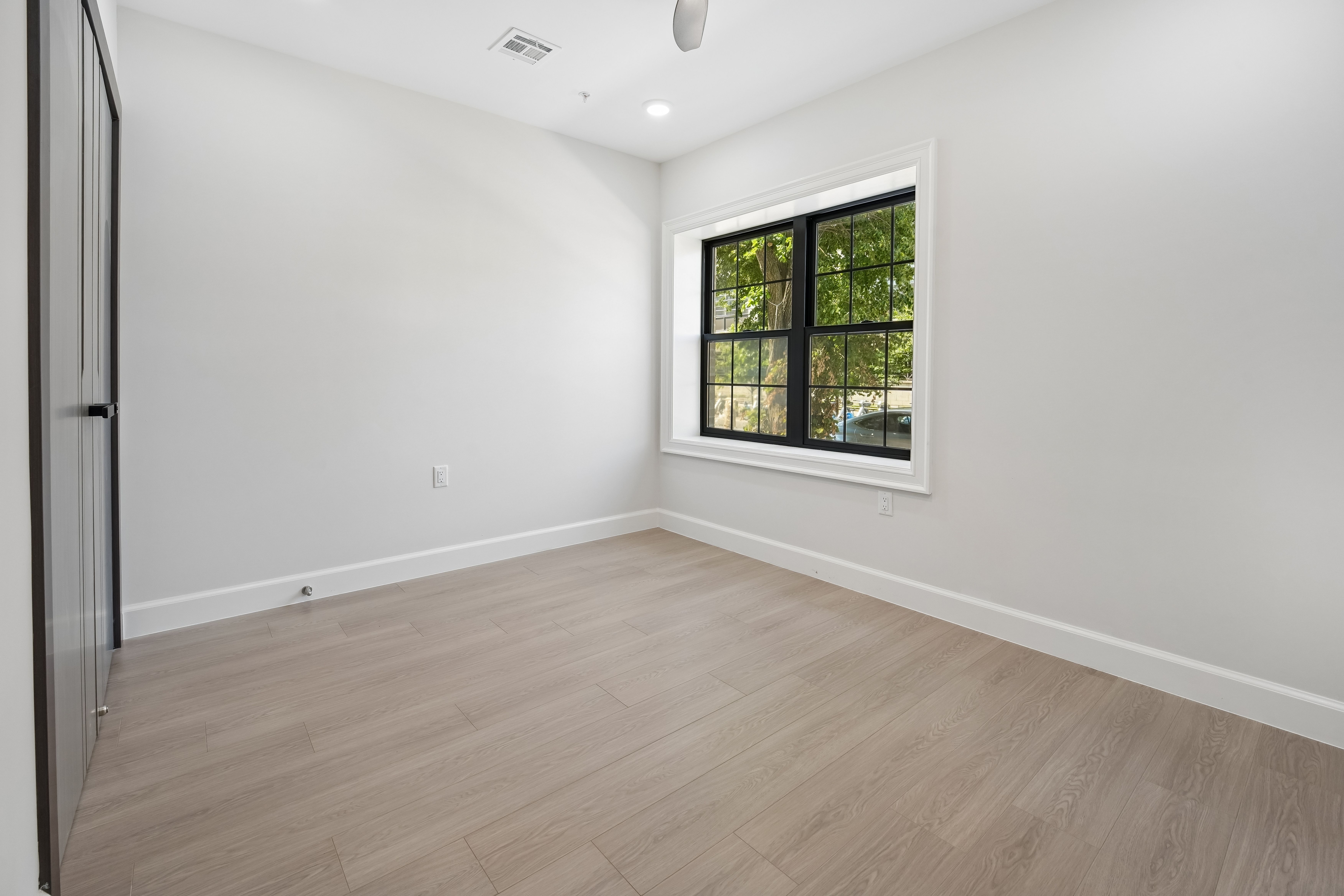  158 Oakland Avenue, Jersey City, NJ 07306 - 物件實景
