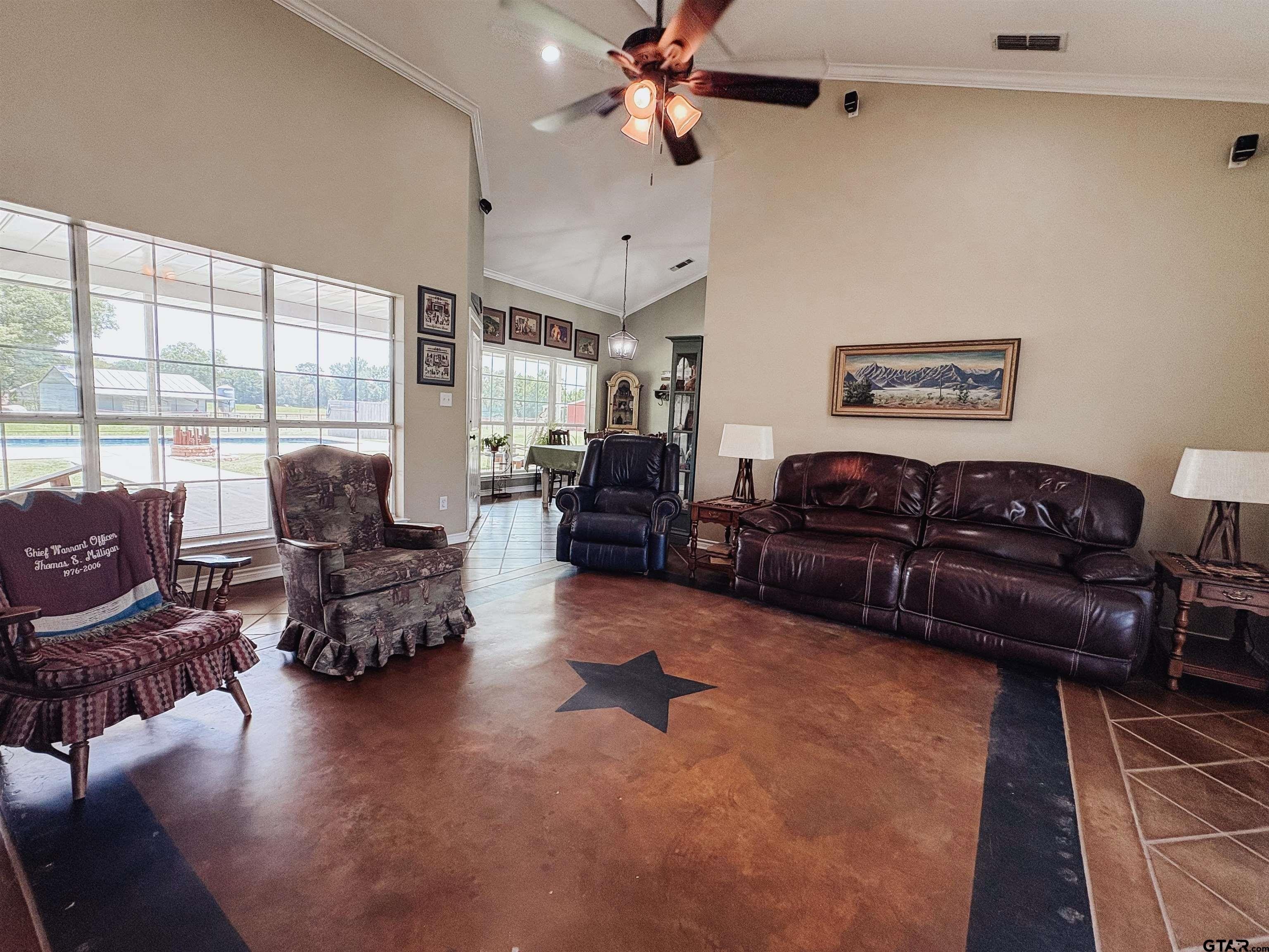 Pittsburg, Texas, 75686, United States, 4 Bedrooms Bedrooms, ,3 BathroomsBathrooms,Residential,For Sale,1900555