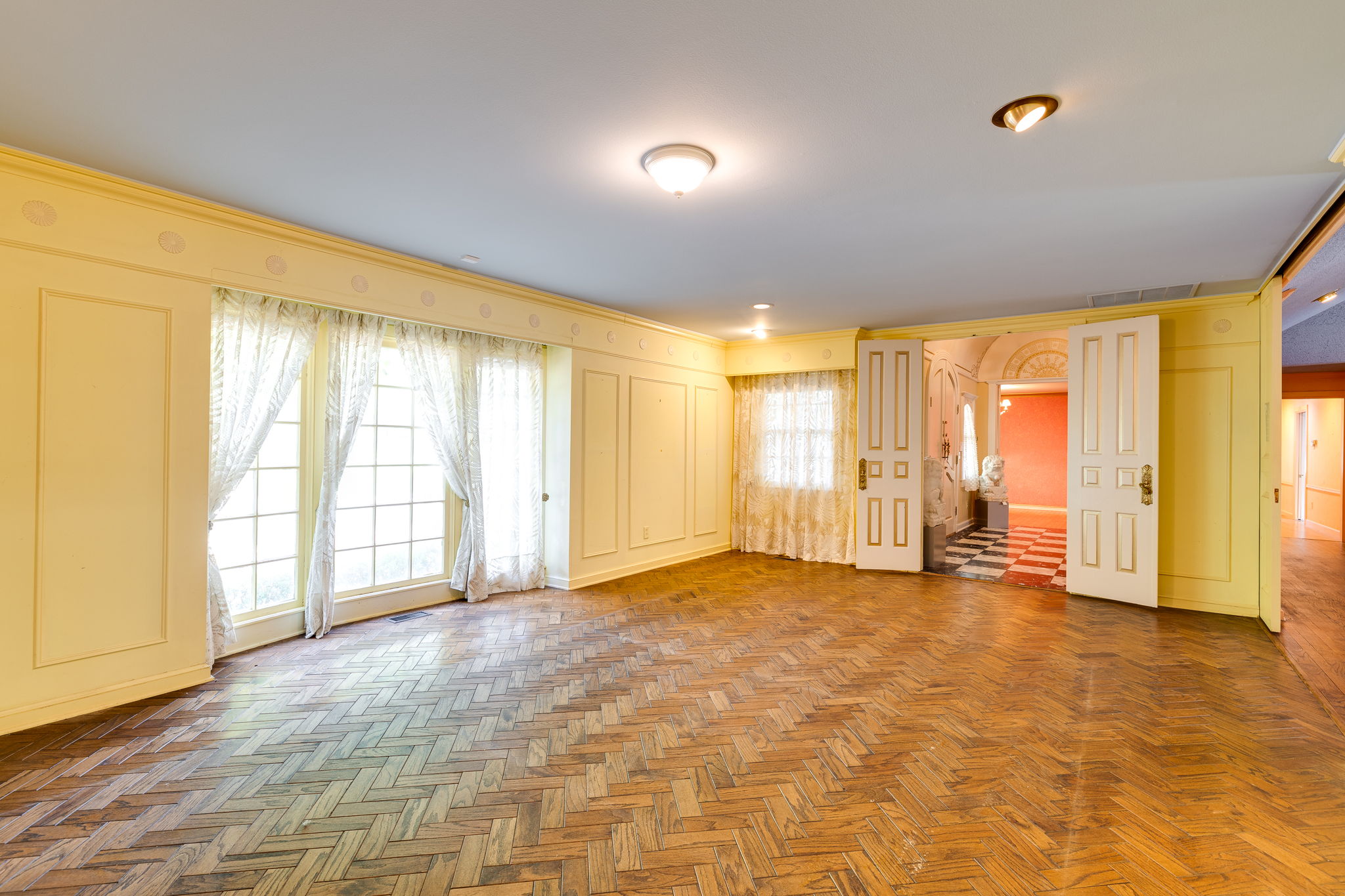  7104 Brentwood Road, Nichols Hills, OK 73116 - 物件實景