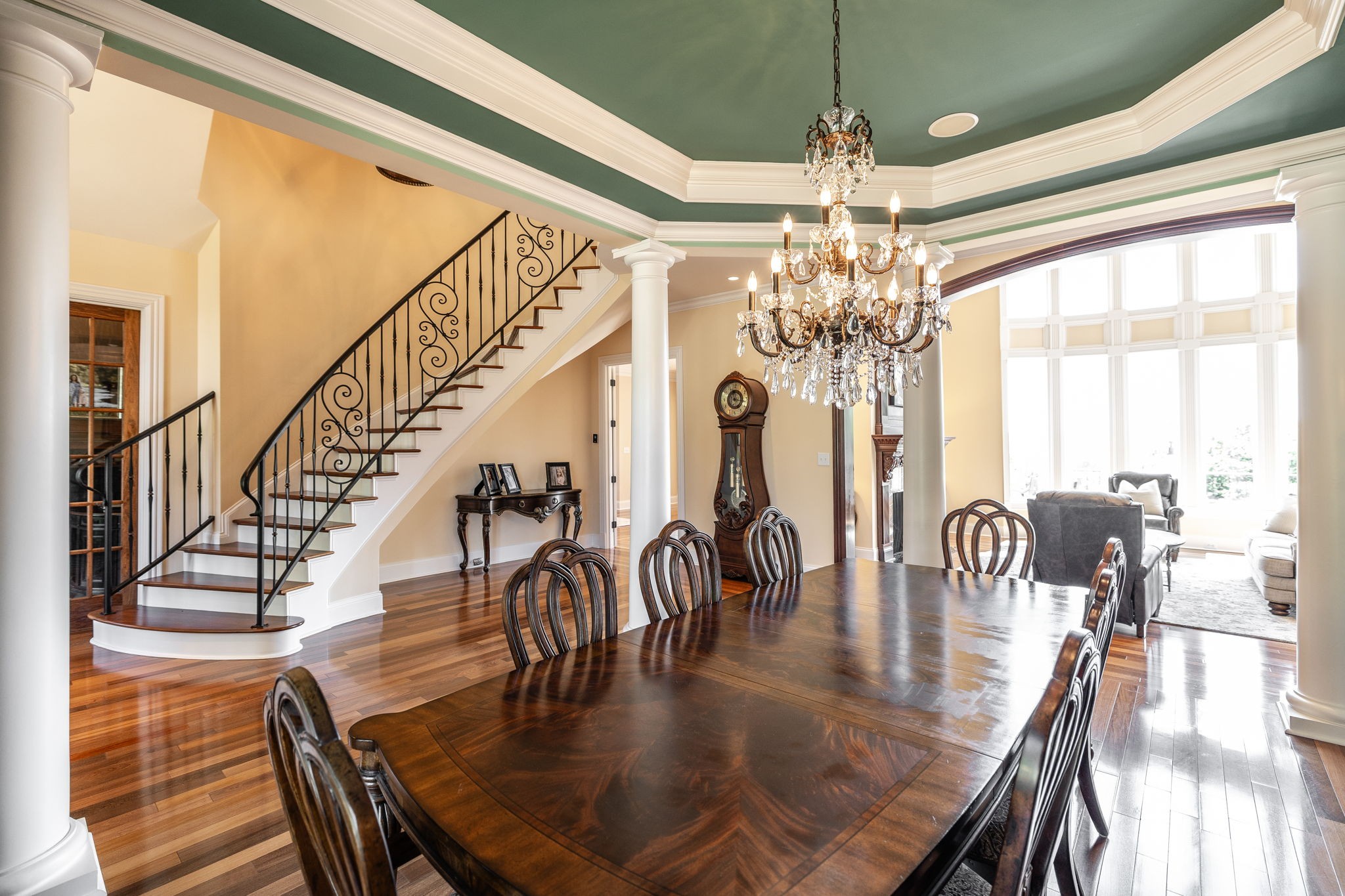 Greenbrier, Tennessee, 37073, United States, 5 Bedrooms Bedrooms, ,6 BathroomsBathrooms,Residential,For Sale,1827902