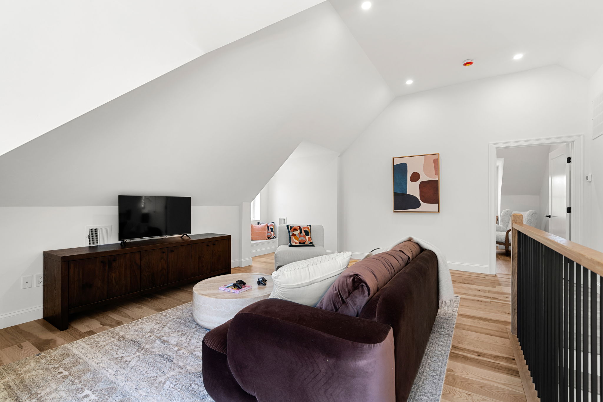  68 Barnard Avenue, Watertown, MA, 02472 - 物件實景