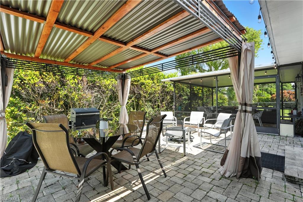 Naples, Florida, 34105, United States, 3 Bedrooms Bedrooms, ,2 BathroomsBathrooms,Residential,For Sale,1898311