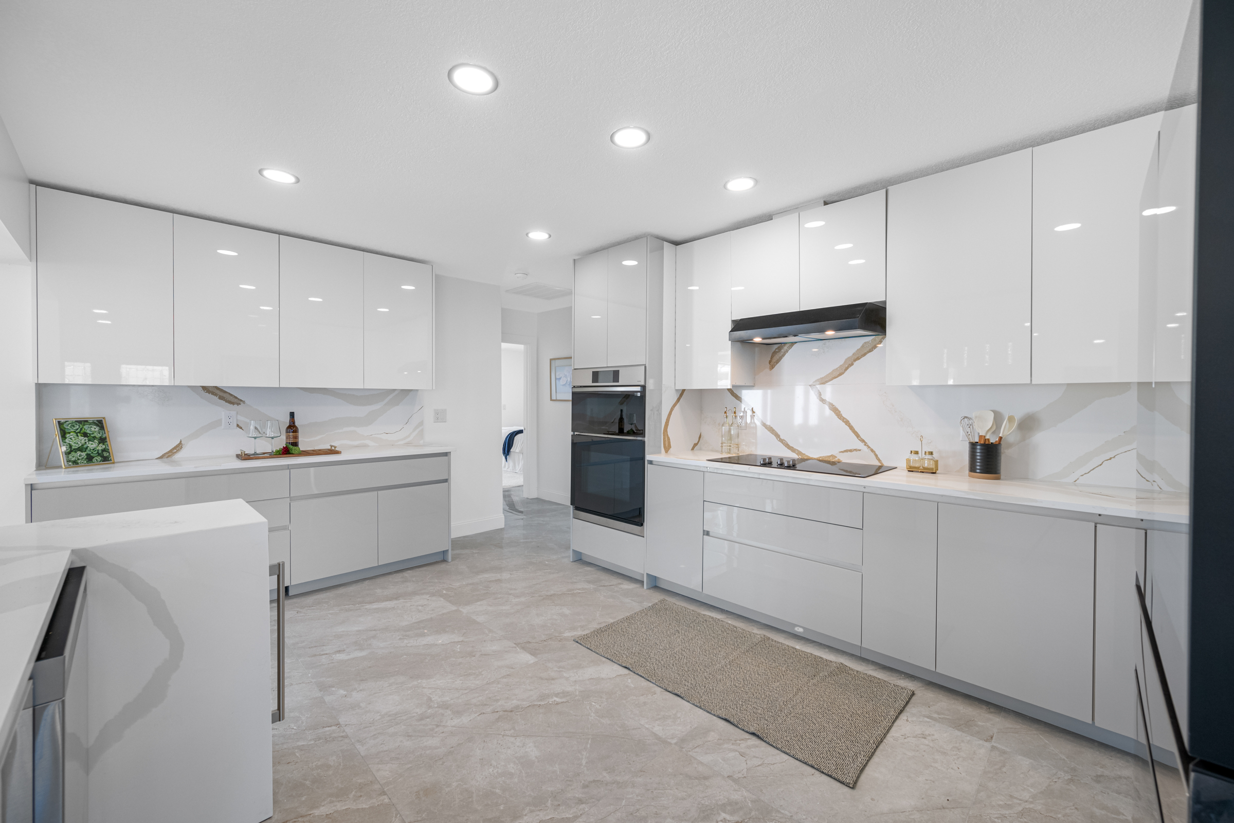 St Petersburg, Florida, 33707, United States, 3 Bedrooms Bedrooms, ,3 BathroomsBathrooms,Residential,For Sale,2017705