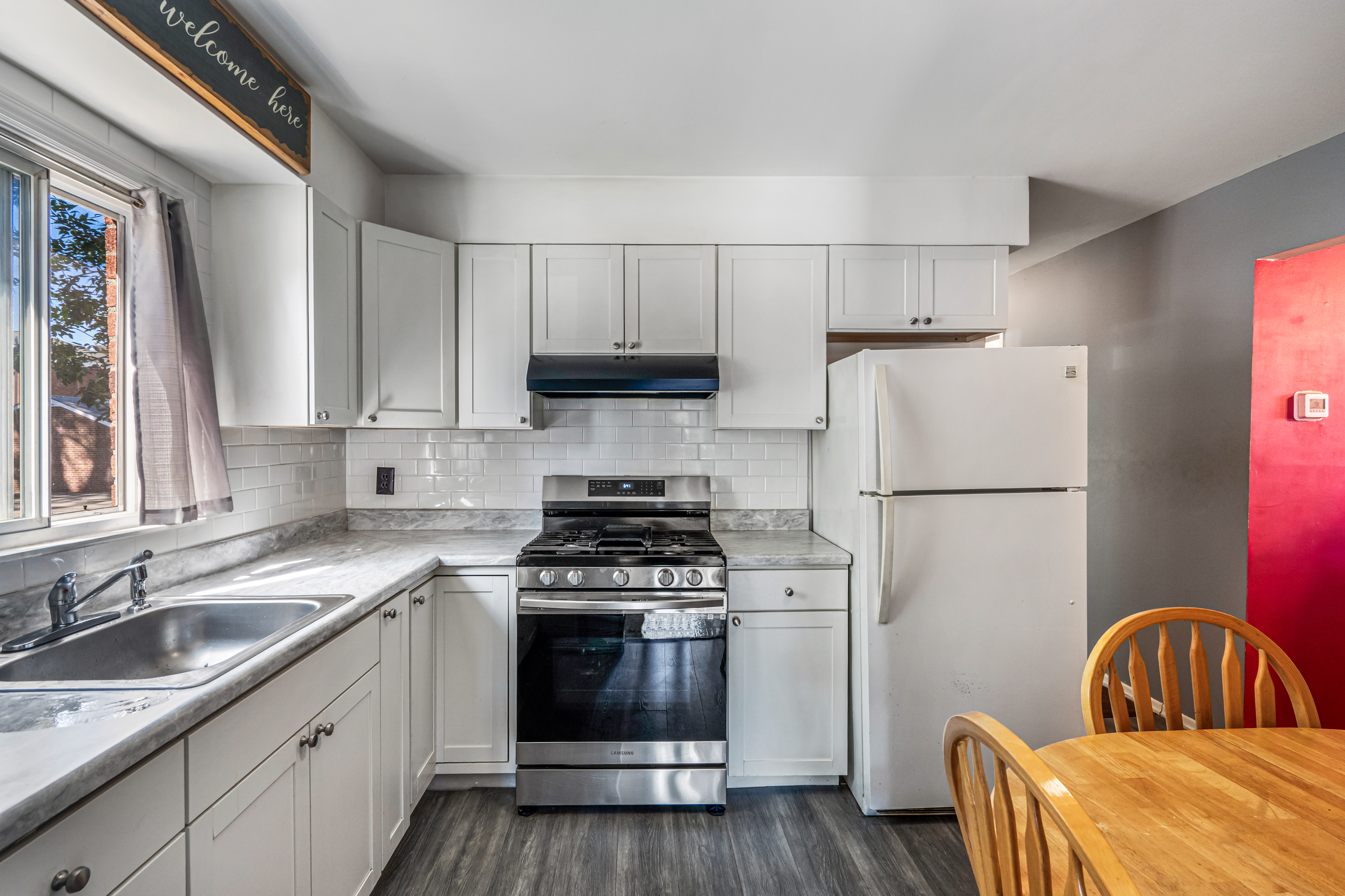  221-51 Braddock Avenue, Queens Village, NY, 11427 - 物件實景