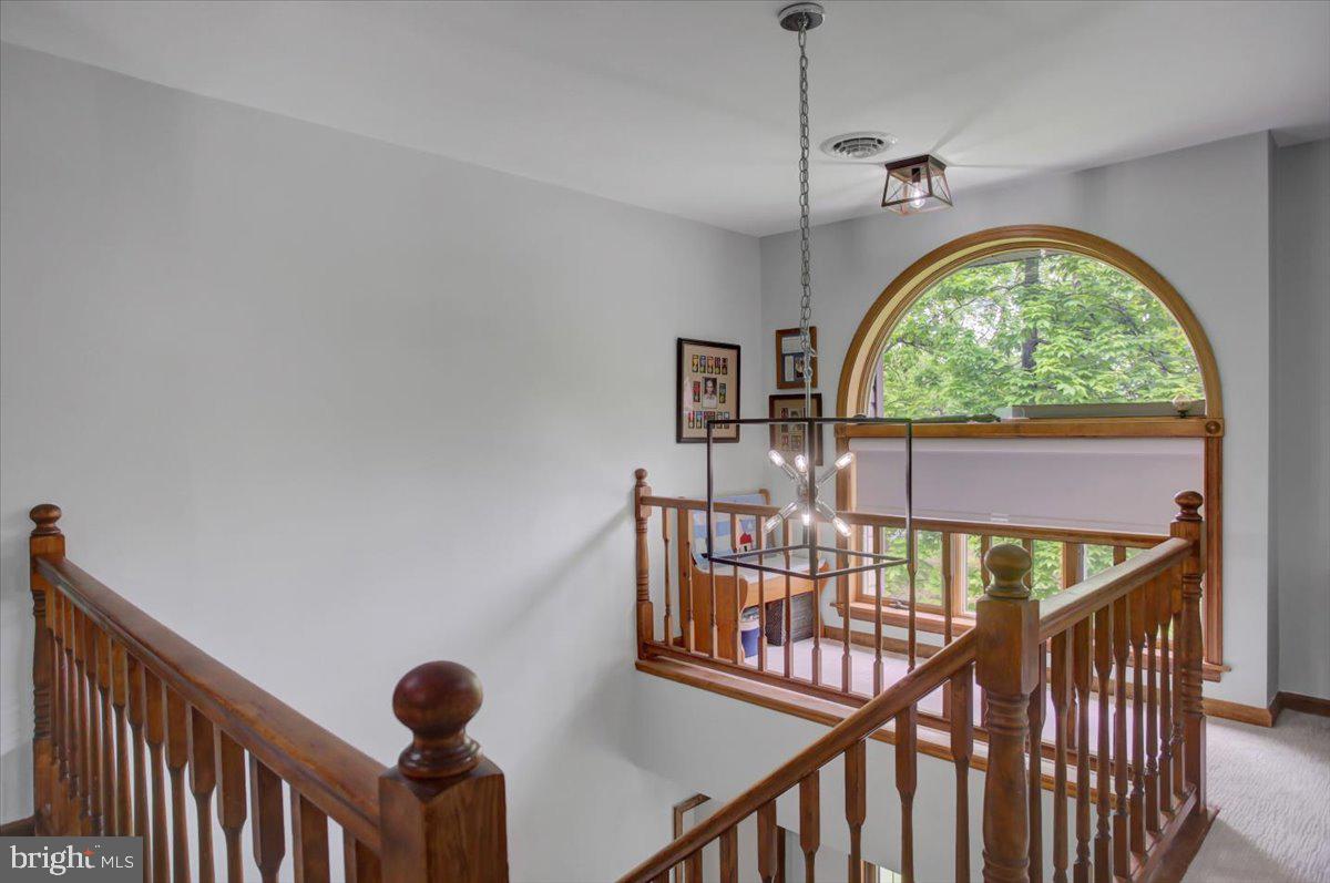 Fairfield, Pennsylvania, 17320, United States, 5 Bedrooms Bedrooms, ,4 BathroomsBathrooms,Residential,For Sale,1804551