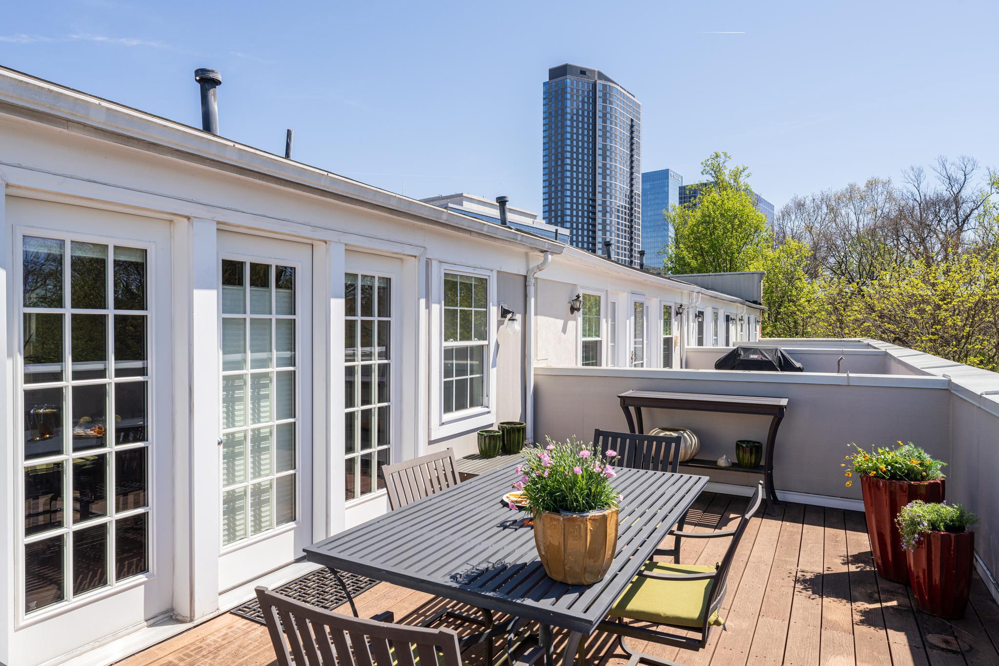  12076 Kinsley Place, Reston, VA, 20190 - 物件實景