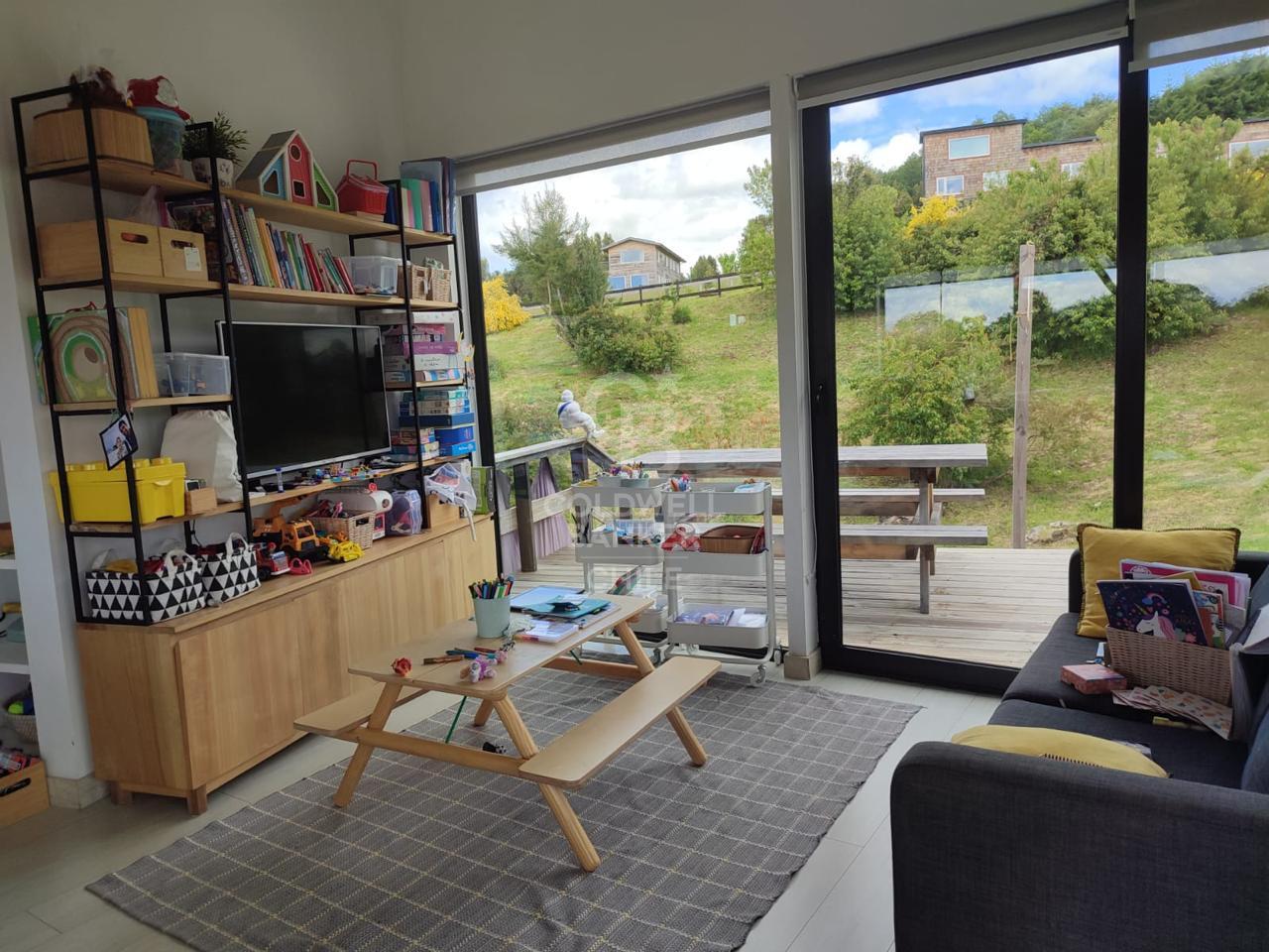 Frutillar, Chile, 3 Bedrooms Bedrooms, ,2 BathroomsBathrooms,Residential,For Sale,1947615