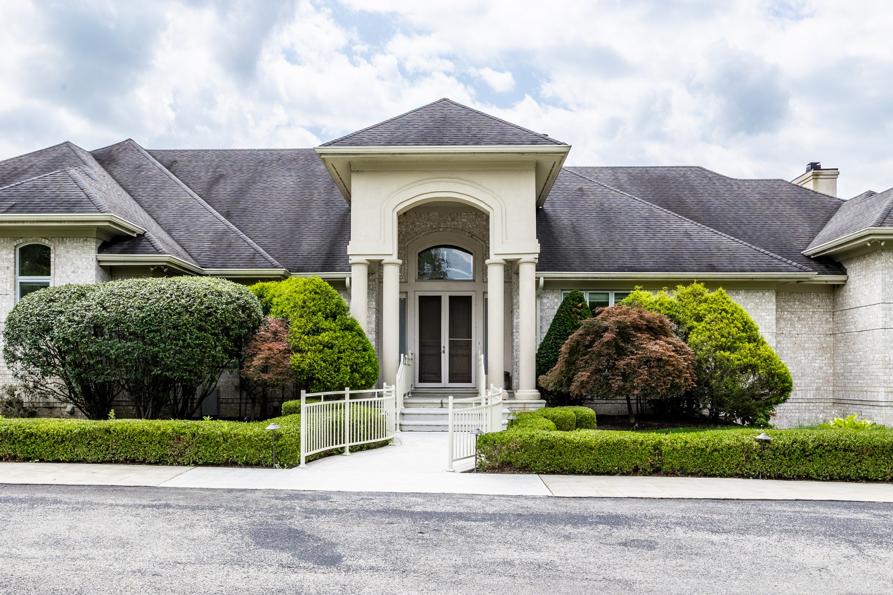  Extraordinary Custom-Built Estate Set on 116 Acres of Idyllic Beauty - 物件實景