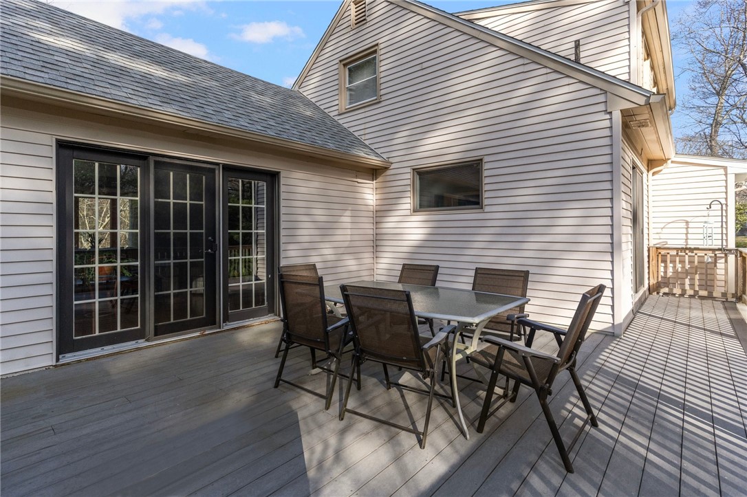 Cranston, Rhode Island, 02921, United States, 4 Bedrooms Bedrooms, ,3 BathroomsBathrooms,Residential,For Sale,1787177