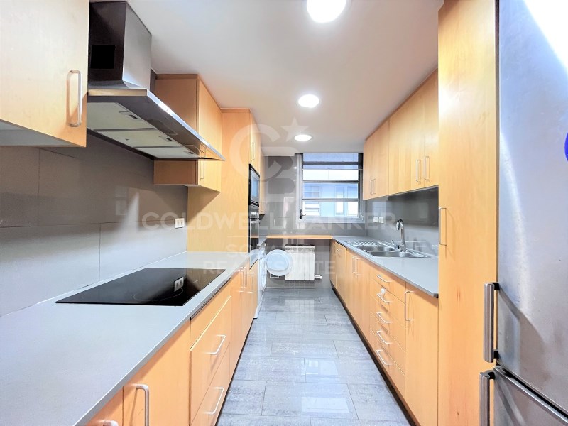 Barcelona, Barcelona, Eixample, La Dreta de l'Eix, Barcelona, Catalonia, ES, 3 Bedrooms Bedrooms, ,2 BathroomsBathrooms,Residential,For Sale,Barcelona, Barcelona, Eixample, La Dreta de l'Eix,1617217