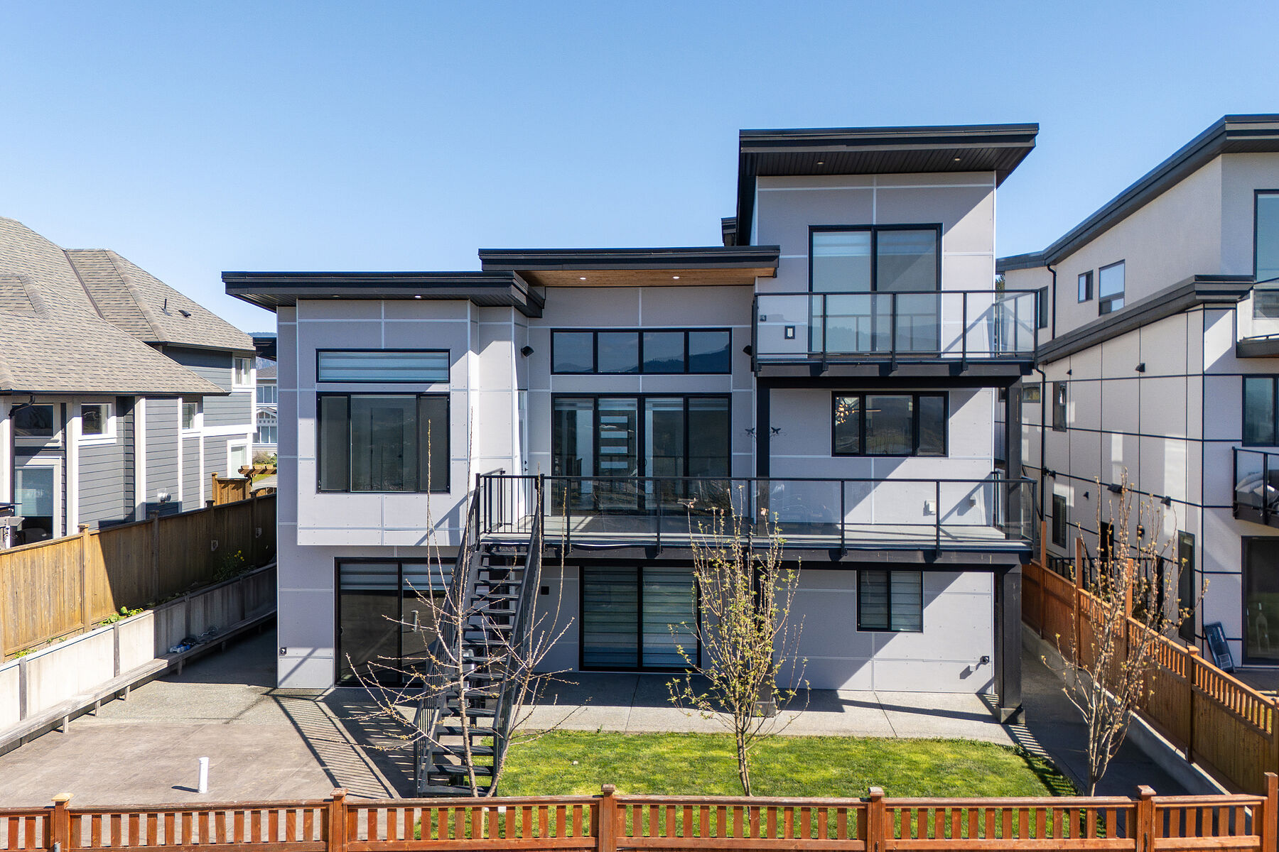  Spacious & Bright - 物件實景