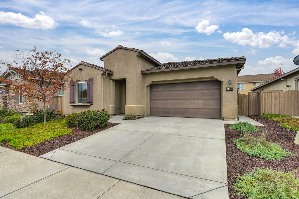 Sacramento, California, 95834, United States, 2 Bedrooms Bedrooms, ,2 BathroomsBathrooms,Residential,For Sale,1999739