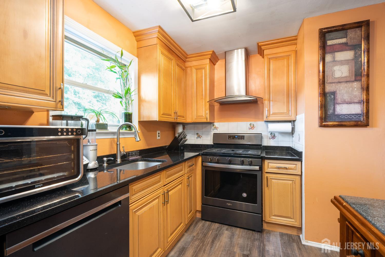 North Brunswick, New Jersey, 08902, United States, 4 Bedrooms Bedrooms, ,3 BathroomsBathrooms,Residential,For Sale,1979106