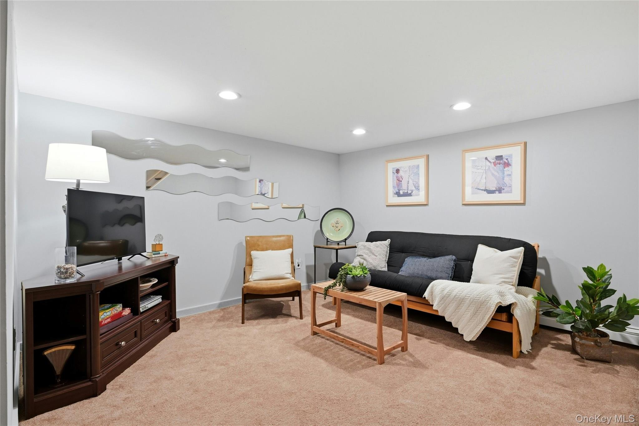  139 N Summit Avenue, Patchogue, NY, 11772 - 物件實景