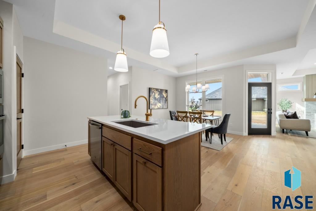 Sioux Falls, South Dakota, 57110, United States, 2 Bedrooms Bedrooms, ,2 BathroomsBathrooms,Residential,For Sale,2005980