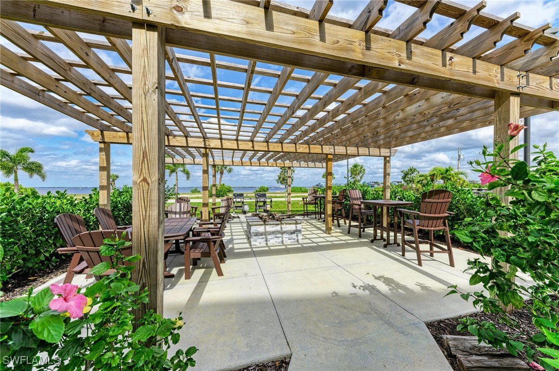 Punta Gorda, Florida, 33950, United States, 2 Bedrooms Bedrooms, ,3 BathroomsBathrooms,Residential,For Sale,1705533