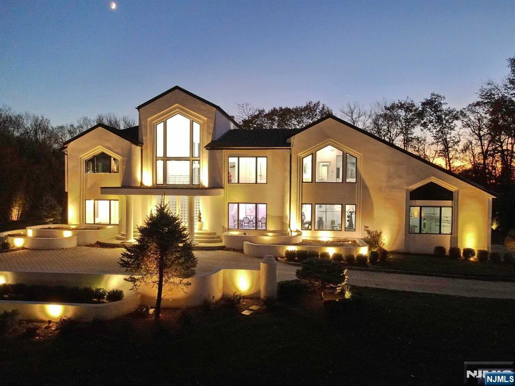 Alpine, New Jersey, 07620, United States, 6 Bedrooms Bedrooms, ,9 BathroomsBathrooms,Residential,For Sale,2000775