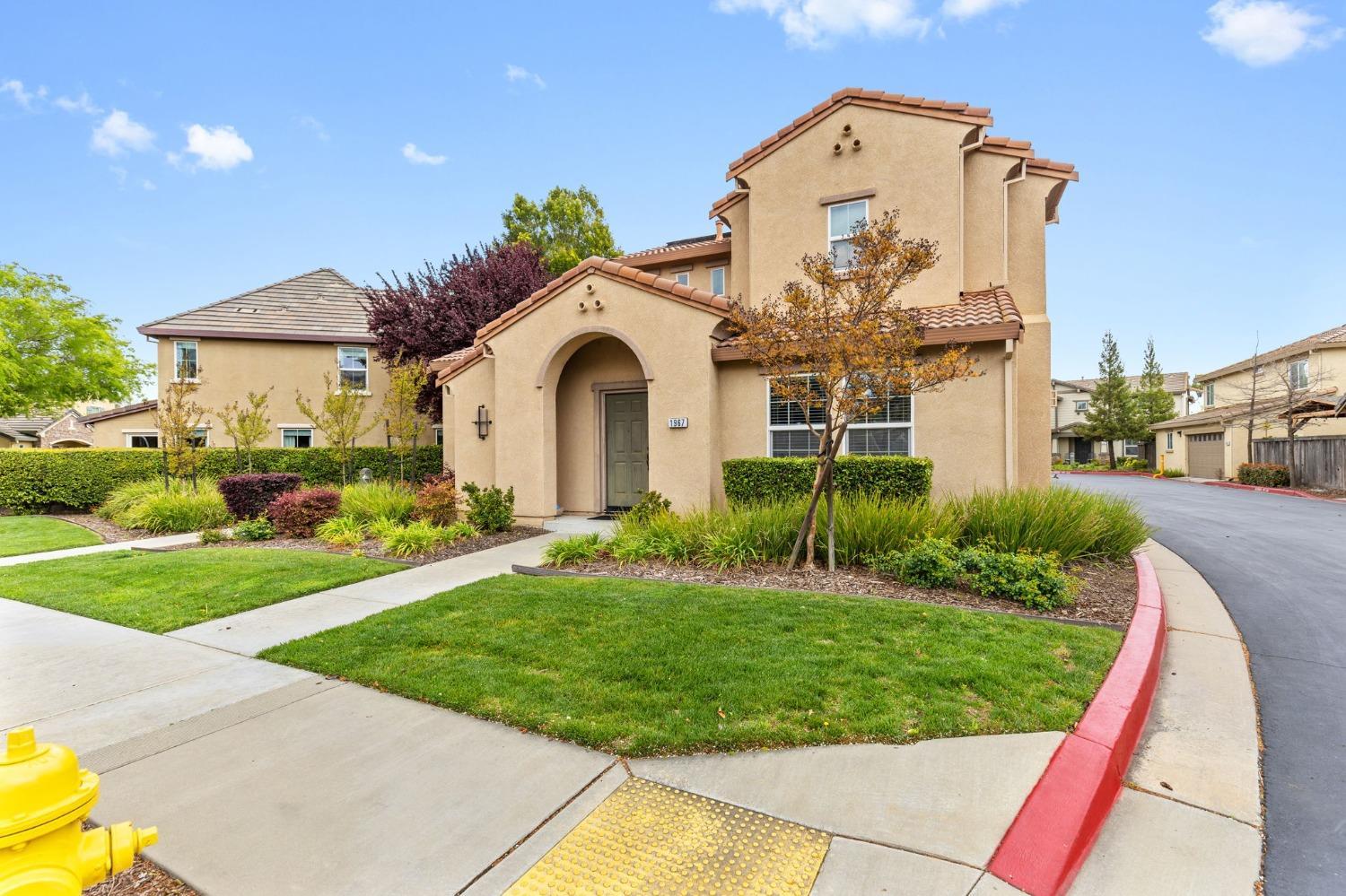 Woodland, California, 95776, United States, 3 Bedrooms Bedrooms, ,3 BathroomsBathrooms,Residential,For Sale,1910654