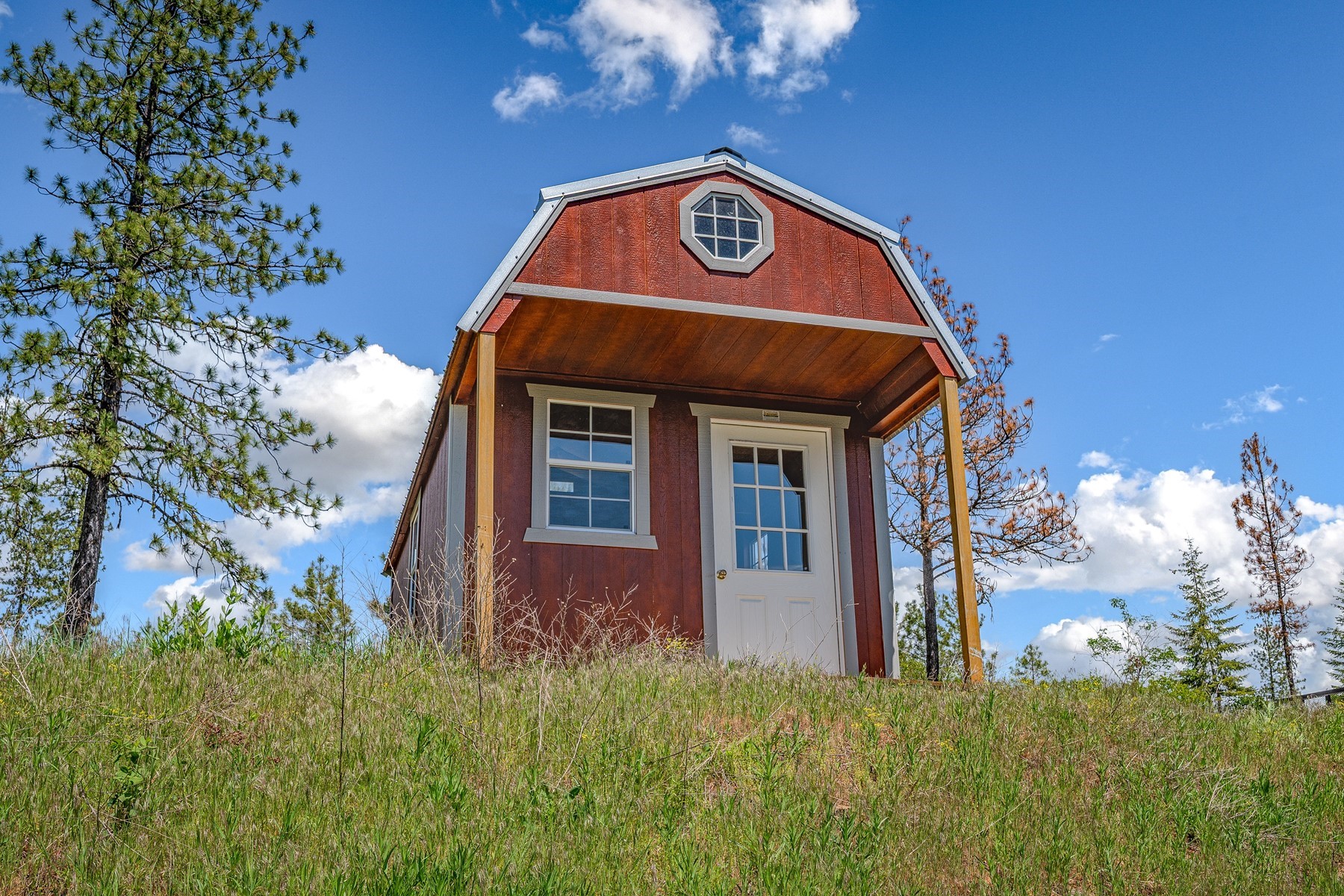  Cabins on 17ac. Surrounded by Lumber Land - 物件實景