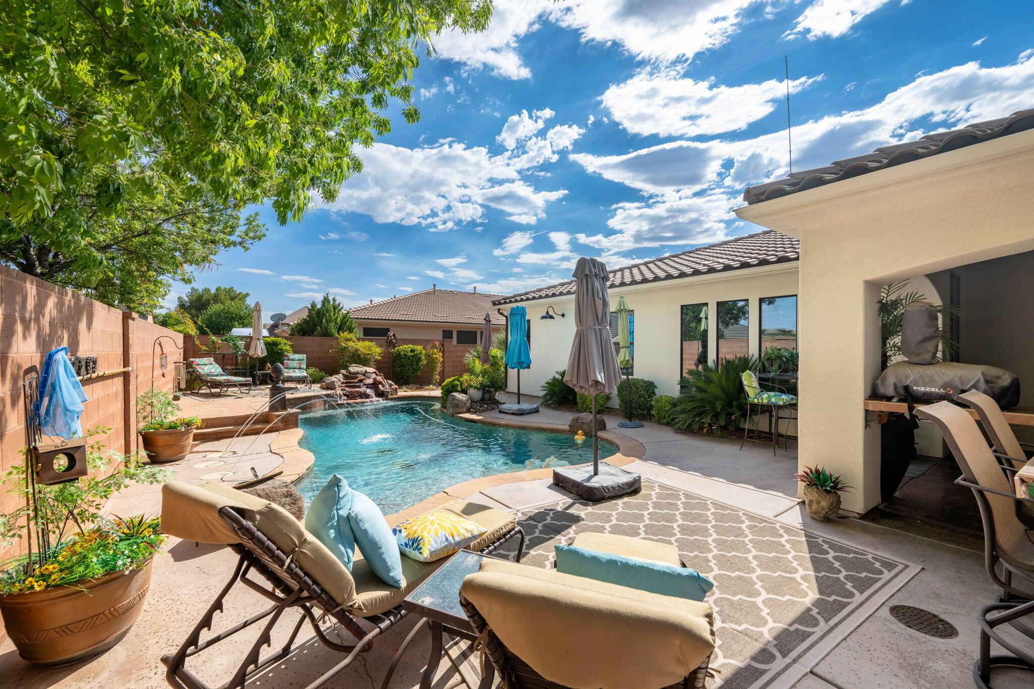 St George, Utah, 84790, United States, 4 Bedrooms Bedrooms, ,3 BathroomsBathrooms,Residential,For Sale,1931400