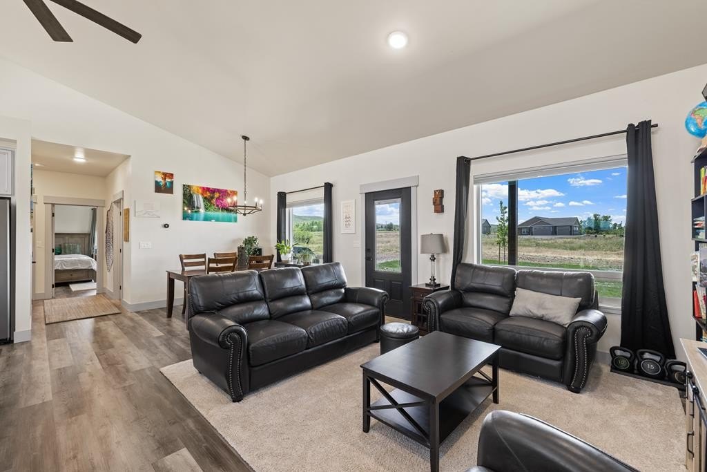 Council, Idaho, 83612, United States, 3 Bedrooms Bedrooms, ,3 BathroomsBathrooms,Residential,For Sale,1870471