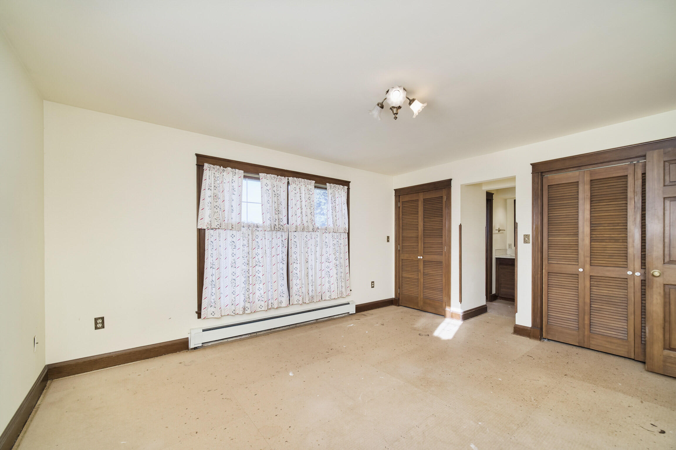 Manistee, Michigan, 49660, United States, 4 Bedrooms Bedrooms, ,3 BathroomsBathrooms,Residential,For Sale,1975705