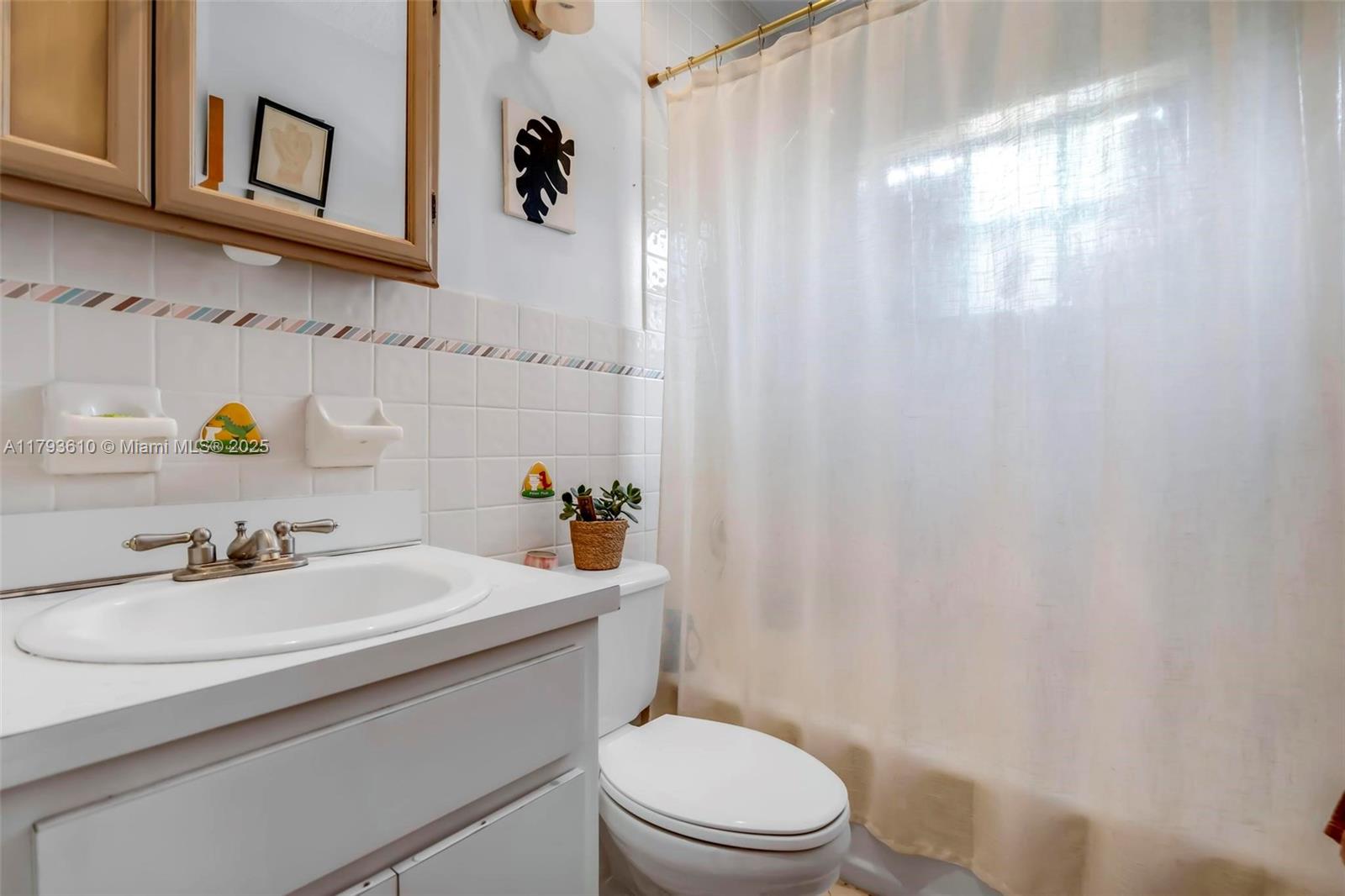 Cutler Bay, Florida, 33189, United States, 4 Bedrooms Bedrooms, ,3 BathroomsBathrooms,Residential,For Sale,1794675