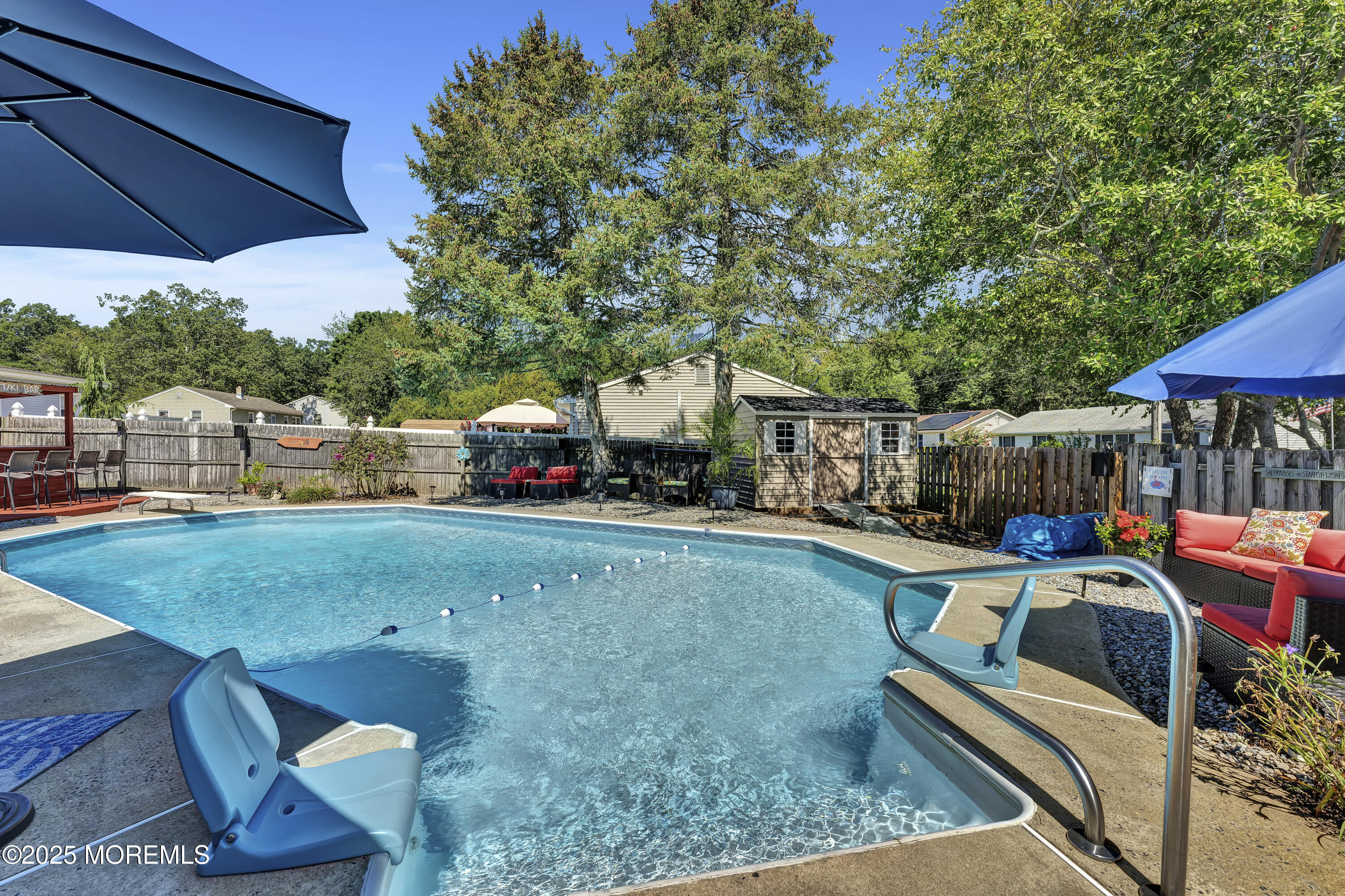 Brick, New Jersey, 08724, United States, 4 Bedrooms Bedrooms, ,1 BathroomBathrooms,Residential,For Sale,1956126