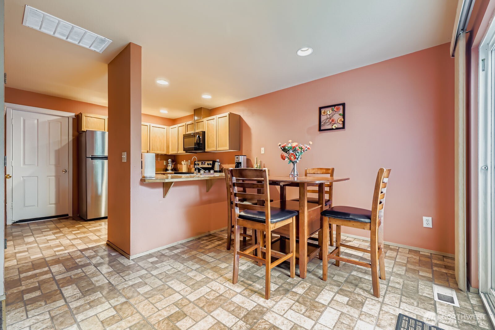 Lake Stevens, Washington, 98258, United States, 3 Bedrooms Bedrooms, ,3 BathroomsBathrooms,Residential,For Sale,1942616