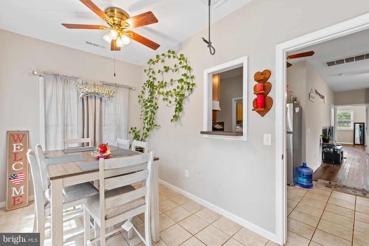 Salisbury, Maryland, 21801, United States, 8 Bedrooms Bedrooms, ,4 BathroomsBathrooms,Residential,For Sale,1857106