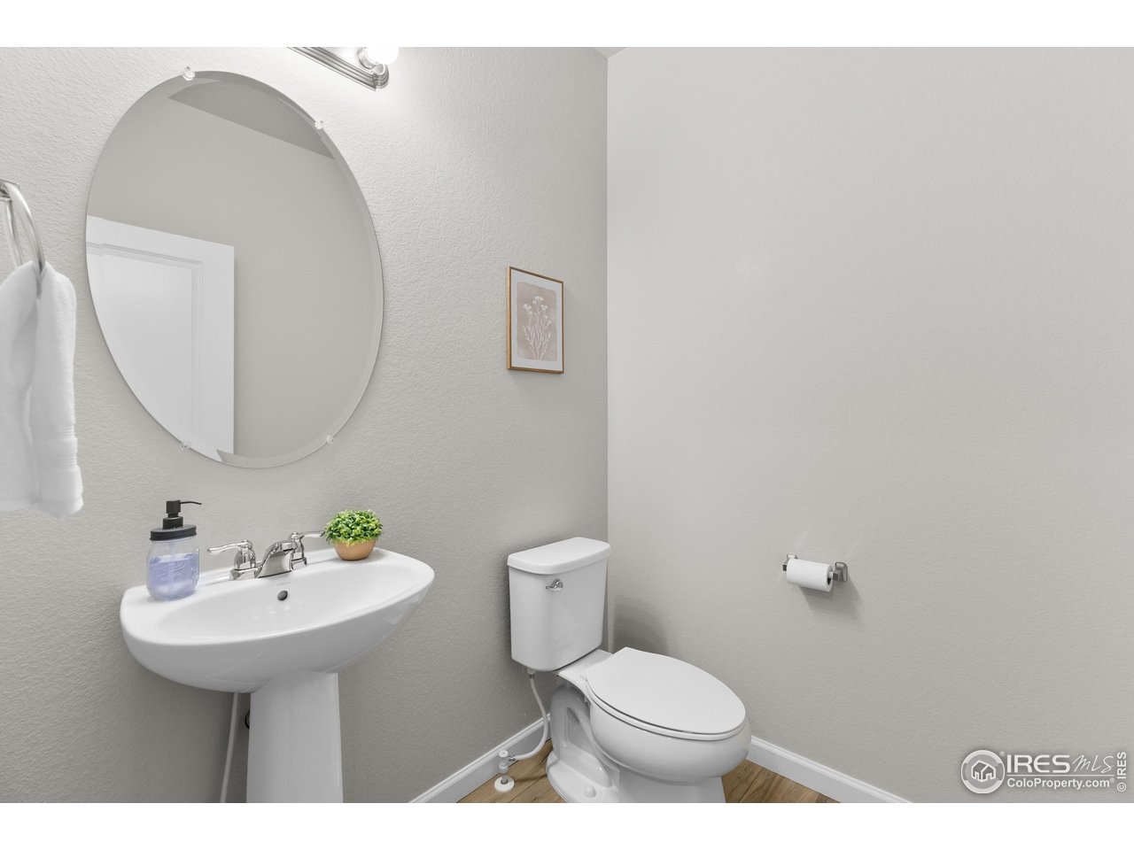 Erie, Colorado, 80516, United States, 4 Bedrooms Bedrooms, ,4 BathroomsBathrooms,Residential,For Sale,2001659